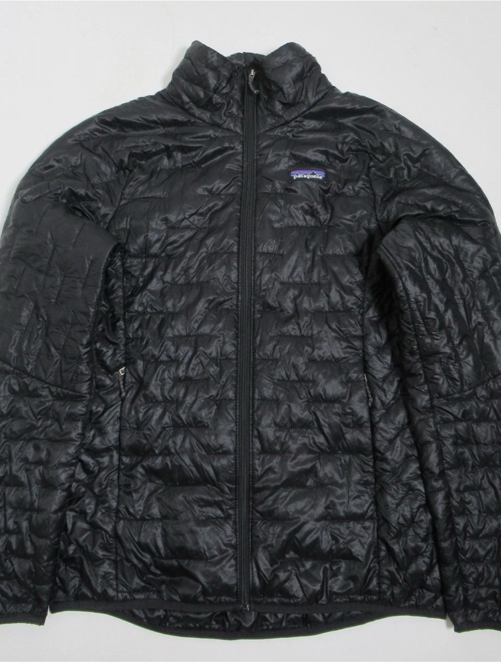 Patagonia Women’s style 84079 Black micropuff nano technology ultralight size M